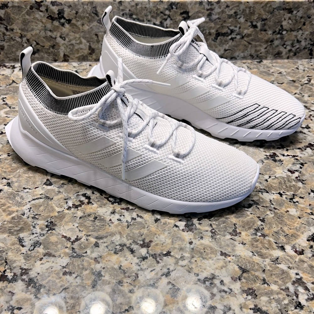 Adidas Cloudfoam White Black/White Stripped Ankle Sneakers, Men’s Sz 9.5/Wm 11